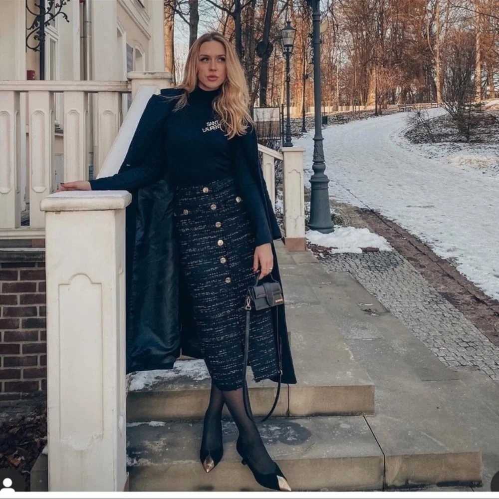 Zara Black Tweed Texture Gold Metallic Buttons Front Slit Midi Pencil Skirt - Picture 7 of 16